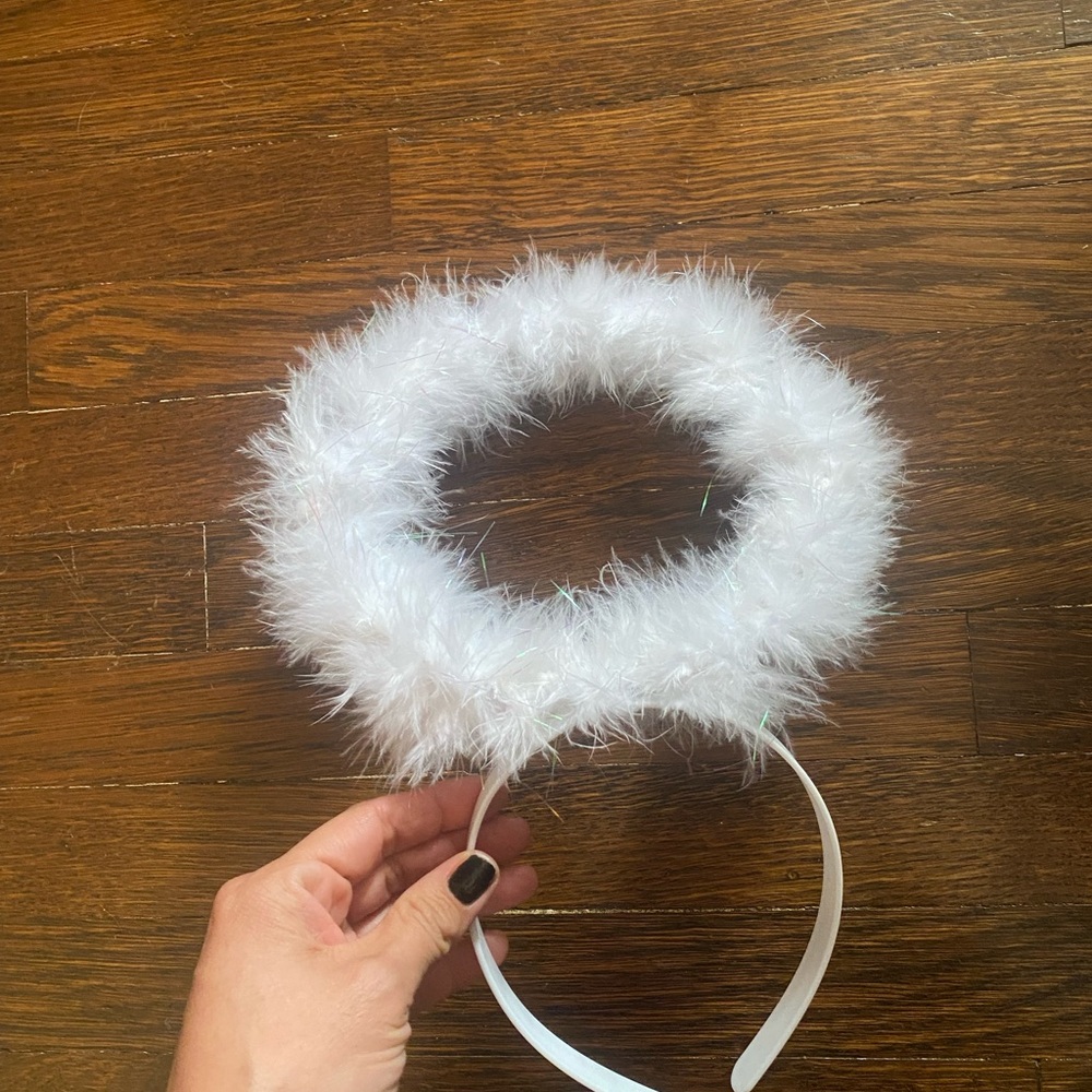 Cosplay New without tag Fluffy White Sparkly Halo Headband OSFA
